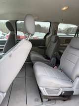 Used 2008 Chrysler Town & Country 2A8HR44HX8R118938 for sale in loganville, GA thumb image 12
