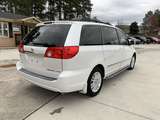 thumb 2008 Toyota Sienna