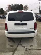 thumb 2011 Dodge Nitro