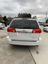 thumb 2008 Toyota Sienna