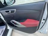 thumb 2012 Hyundai Veloster