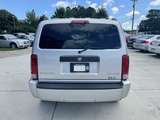 thumb 2011 Dodge Nitro