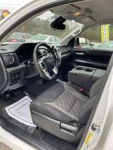 thumb 2019 Toyota Tundra CrewMax