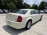 Used 2009 Chrysler 300 2C3KA43DX9H599109 for sale in loganville, GA thumb image 4