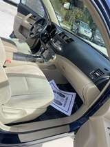 thumb 2011 Toyota Highlander