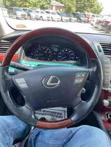 thumb 2011 Lexus LS