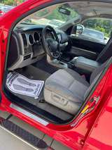 thumb 2010 Toyota Tundra CrewMax
