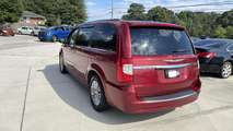 Used 2016 Chrysler Town & Country 2C4RC1CG6GR283601 for sale in loganville, GA thumb image 6