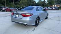 thumb 2016 Toyota Camry