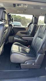 thumb 2015 Chrysler Town & Country