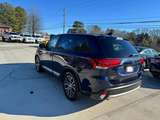 thumb 2018 Mitsubishi Outlander