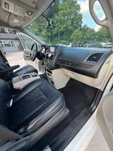 thumb 2014 Chrysler Town & Country