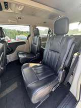 thumb 2014 Chrysler Town & Country