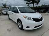 thumb 2015 Toyota Sienna