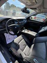 thumb 2012 BMW 5 Series