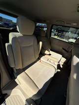 thumb 2012 Nissan Quest