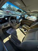 thumb 2012 Nissan Quest