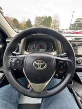 thumb 2014 Toyota RAV4