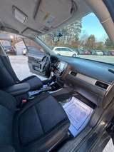 thumb 2018 Mitsubishi Outlander
