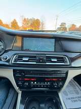 thumb 2009 BMW 7 Series