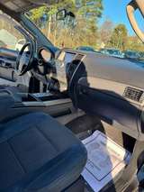 thumb 2012 Nissan Armada