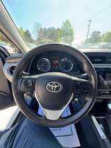 thumb 2017 Toyota Corolla