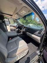 thumb 2013 Toyota Tundra CrewMax