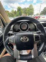 thumb 2011 Toyota 4Runner