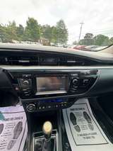 thumb 2016 Toyota Corolla