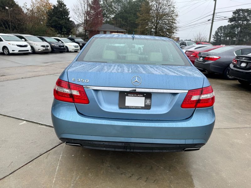 Used 2010 Mercedes-Benz E-Class WDDHF5GB2AA057825 for sale in loganville, GA image 5