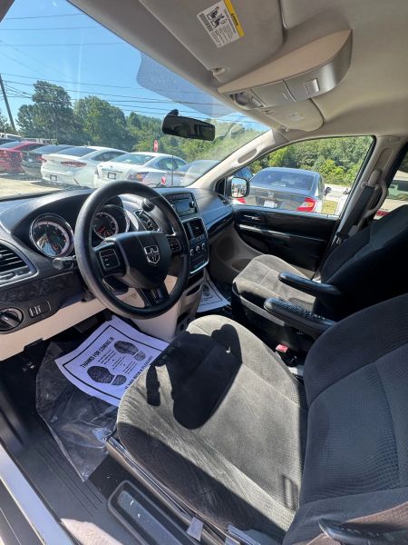 Used 2016 Dodge Grand Caravan Passenger 2C4RDGBG6GR322401 for sale in loganville, GA image 7