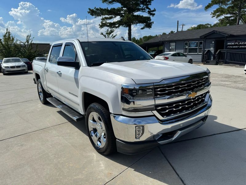 Used 2017 Chevrolet Silverado 1500 Crew Cab 3GCUKSEC7HG321180 for sale in loganville, GA image 3