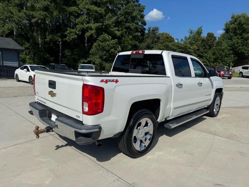 Used 2017 Chevrolet Silverado 1500 Crew Cab 3GCUKSEC7HG321180 for sale in loganville, GA image 4