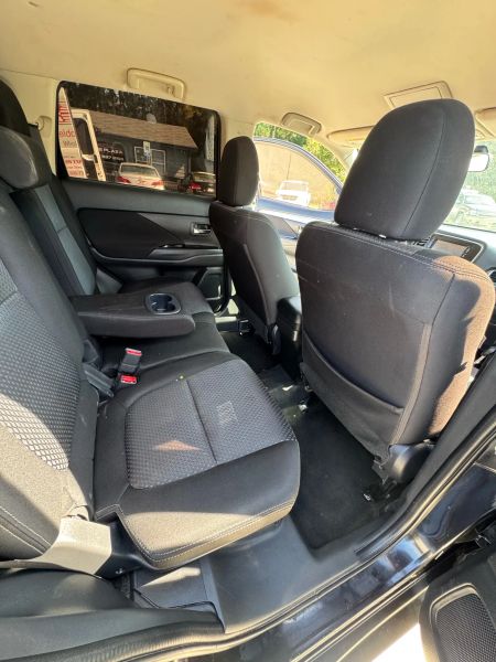 Used 2018 Mitsubishi Outlander JA4AD2A30JJ000812 for sale in loganville, GA image 9