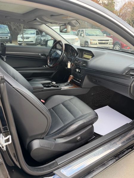 Used 2011 Mercedes-Benz E-Class WDDKJ5GBXBF074493 for sale in loganville, GA image 12