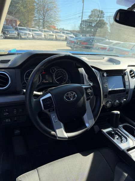 Used 2017 Toyota Tundra Double Cab 5TFUW5F19HX628560 for sale in loganville, GA image 9