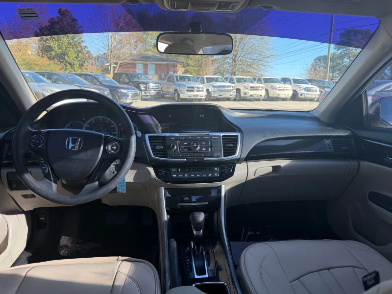 Used 2017 Honda Accord 1HGCR2F37HA158388 for sale in loganville, GA image 8