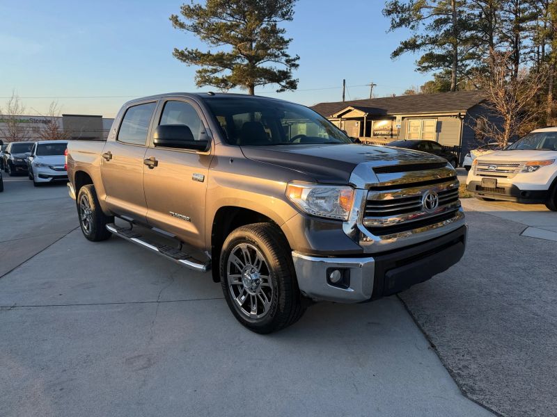 Used 2016 Toyota Tundra CrewMax 5TFEW5F18GX196272 for sale in loganville, GA image 3