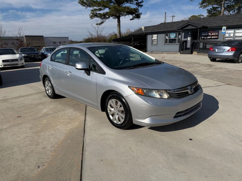 Used 2012 Honda Civic 2HGFB2F50CH523801 for sale in loganville, GA image 3