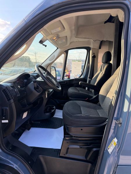 Used 2019 Ram ProMaster Cargo Van 3C6URVJG1KE564385 for sale in loganville, GA image 9