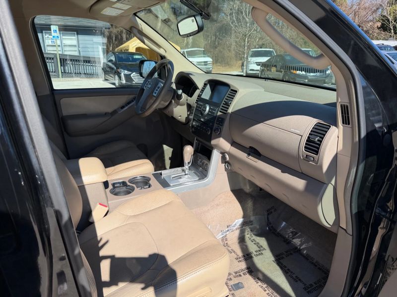 Used 2011 Nissan Pathfinder 5N1AR1NN8BC616840 for sale in loganville, GA image 8