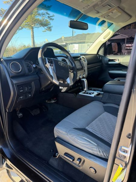 Used 2014 Toyota Tundra CrewMax 5TFEY5F16EX169658 for sale in loganville, GA image 6