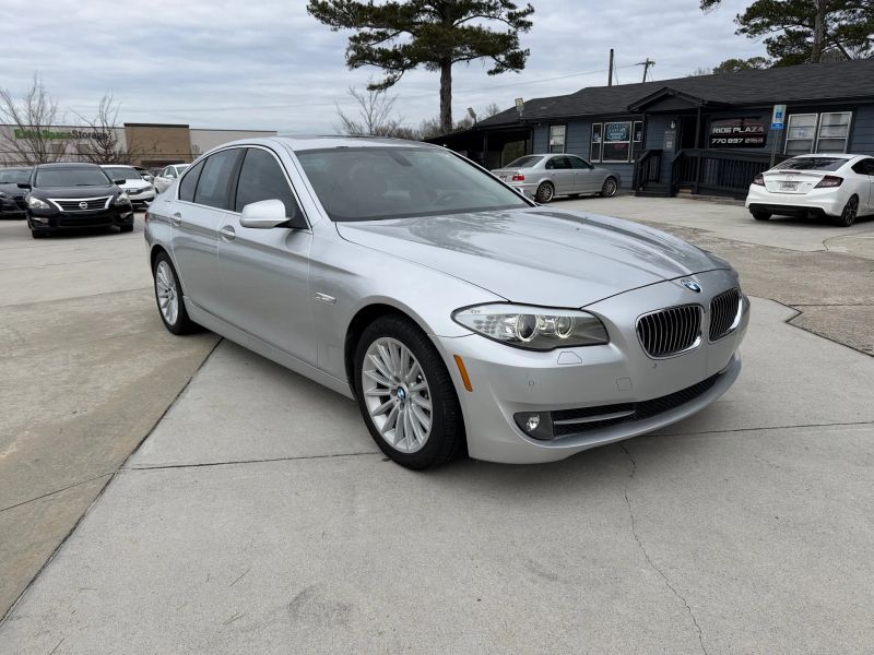 Used 2012 BMW 5 Series WBAFR7C58CC815272 for sale in loganville, GA image 3