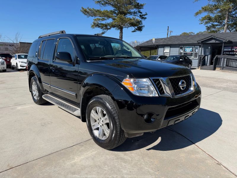 Used 2011 Nissan Pathfinder 5N1AR1NN8BC616840 for sale in loganville, GA image 3