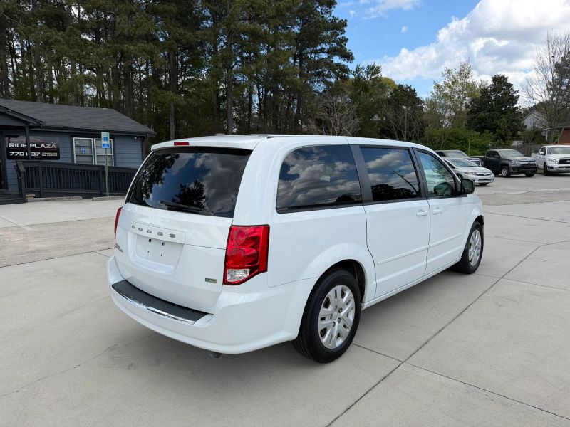 Used 2015 Dodge Grand Caravan Passenger 2C4RDGBGXFR594237 for sale in loganville, GA image 4