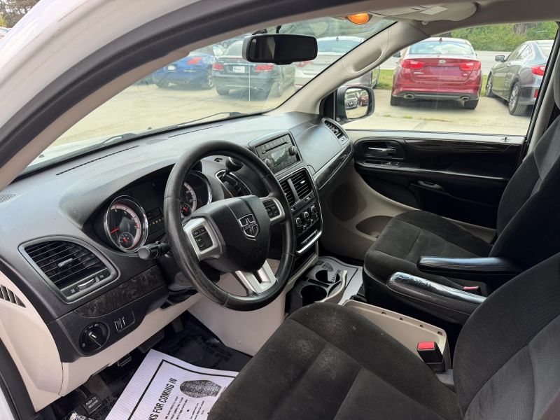 Used 2015 Dodge Grand Caravan Passenger 2C4RDGBGXFR594237 for sale in loganville, GA image 8