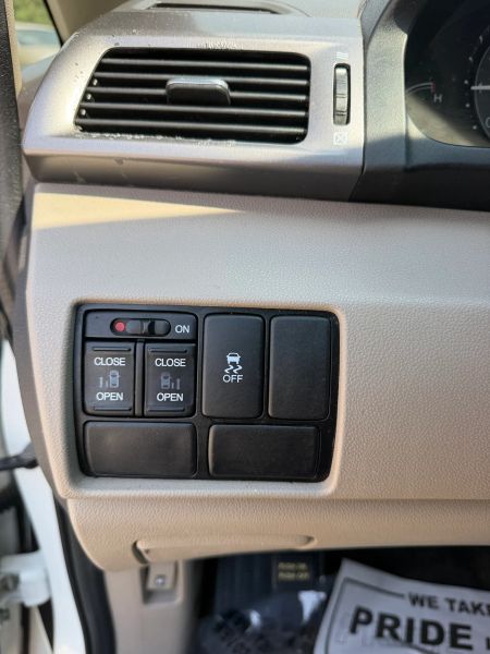 Used 2014 Honda Odyssey 5FNRL5H43EB018293 for sale in loganville, GA image 12
