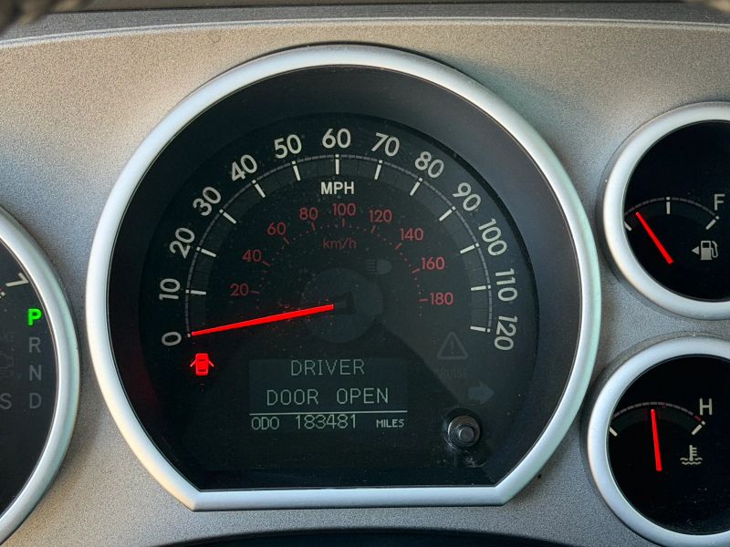 Used 2010 Toyota Sequoia 5TDKY5G13AS030069 for sale in loganville, GA image 9