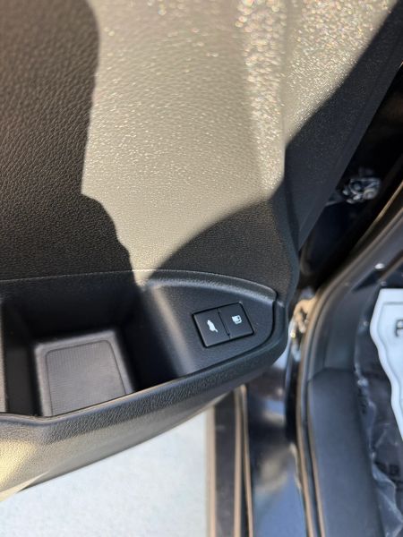 Used 2016 Honda Pilot 5FNYF6H0XGB107495 for sale in loganville, GA image 12