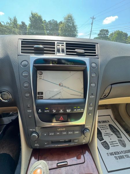 detail 2009 Lexus GS